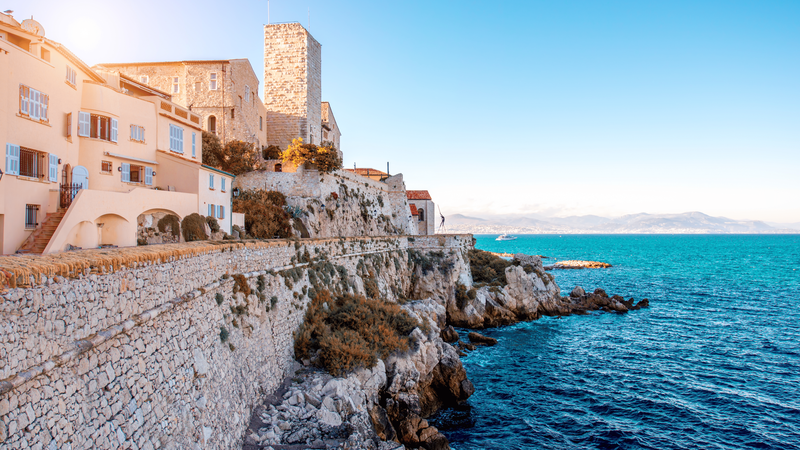 Antibes_-_Cocoonr