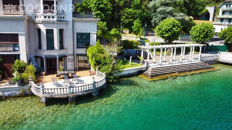 Le Panoramique Rivage - Annecy • Rives du Lac